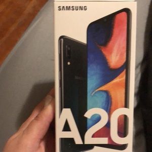 Samsung A20